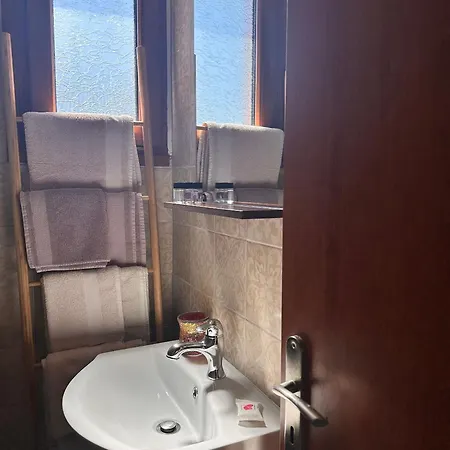 Genari Garden View Retreat *