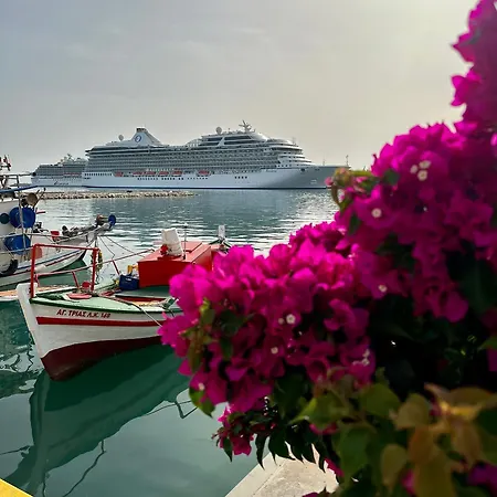 Genari Garden View Retreat Apartment Korakochori