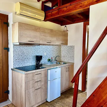 Genari Garden View Retreat