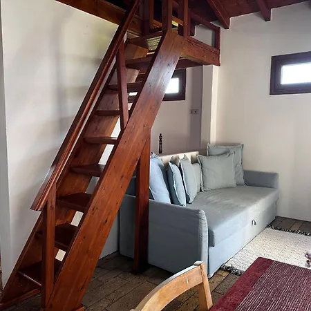 Genari Garden View Retreat *