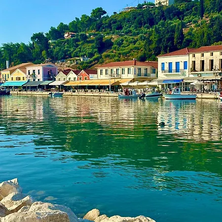 Genari Garden View Retreat Apartment Korakochori