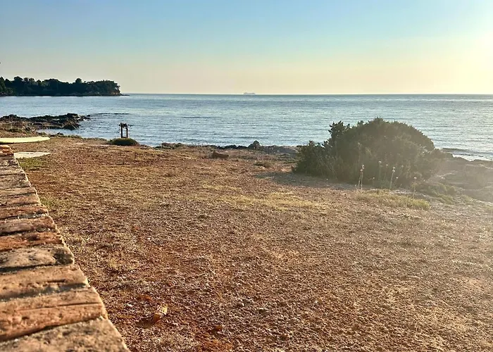 Genari Garden View Retreat Апартаменты *