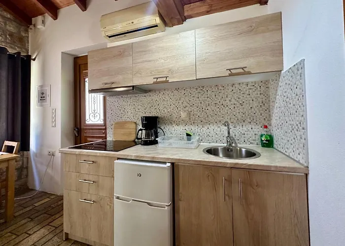 Genari Garden View Retreat Апартаменты *