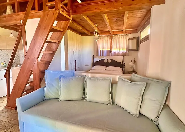 Апартаменты Genari Garden View Retreat *