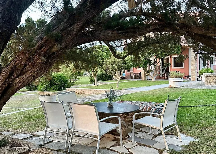 Genari Garden View Retreat